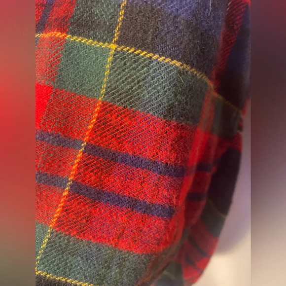 NWT American Eagle||Ahhh-mazigly soft boyfriend fit red plaid flannel sh… - Picture 7 of 8